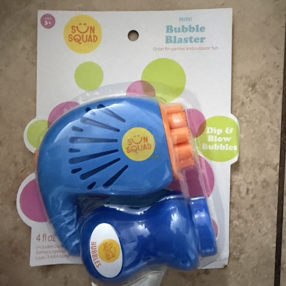 Sun Squad Other - Mini Bubble Blaster - Sun Squad‎ - Out Door Toys - Summer Time!